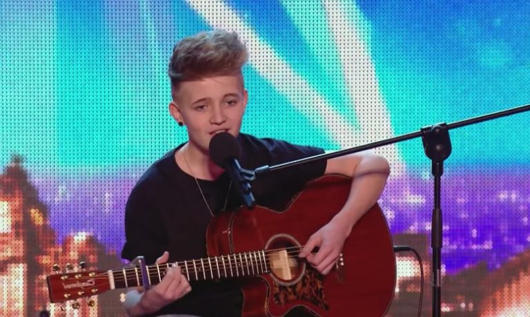 This 14-Year-Old Sang an Original Song About Betrayal — And the Entire Room Fell Silent